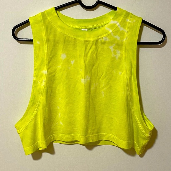 Lululemon Vibrant Yellow Sleeveless Crop Top Women’s 6 - Picture 1 of 6